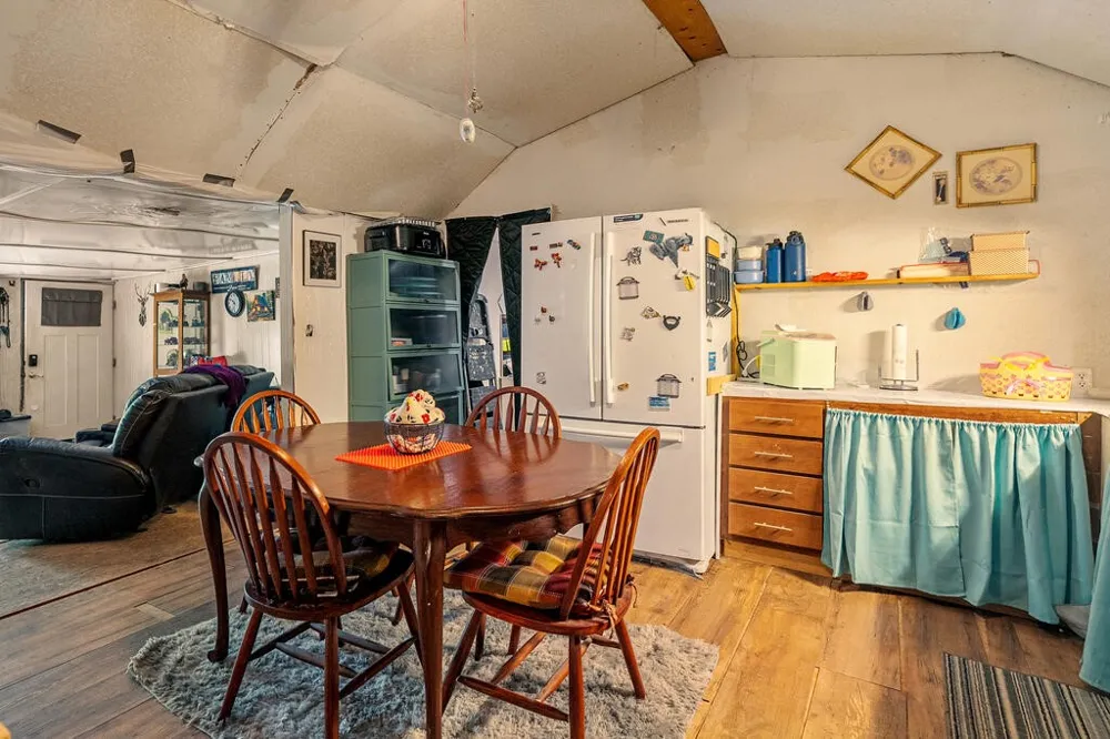 12706 County Road 4027 Kemp, TX 75143