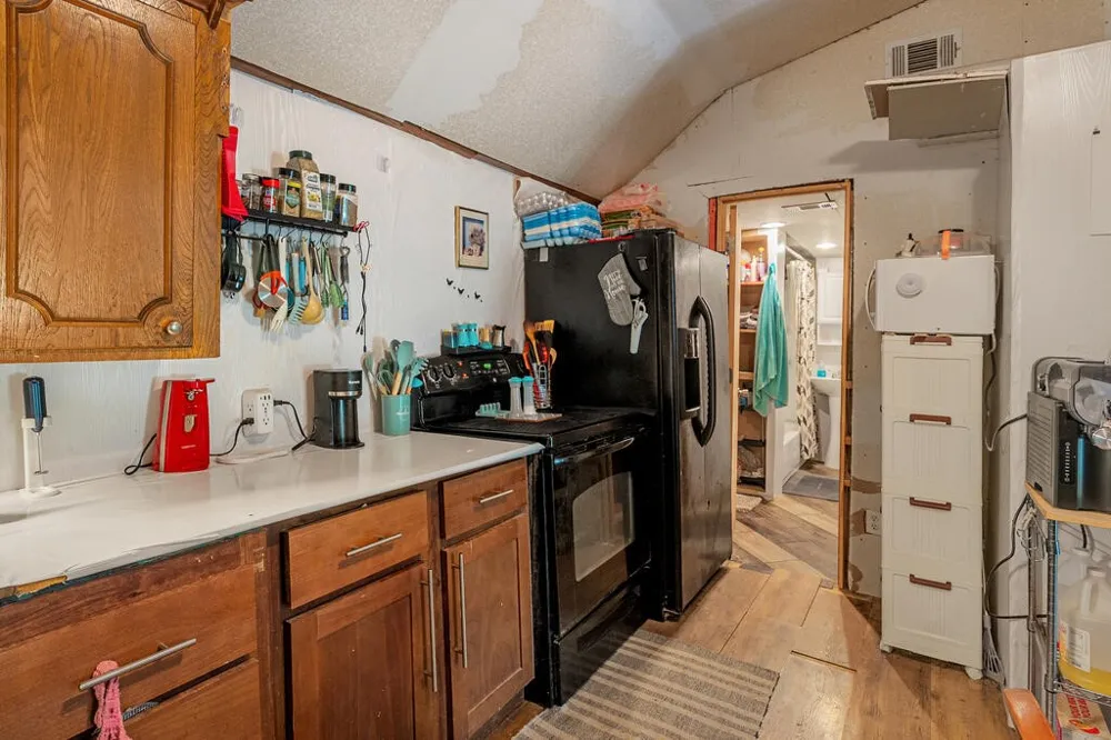 12706 County Road 4027 Kemp, TX 75143