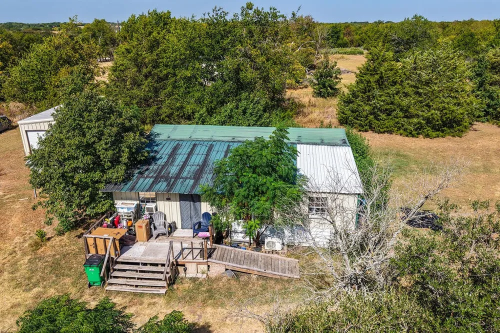 12706 County Road 4027 Kemp, TX 75143