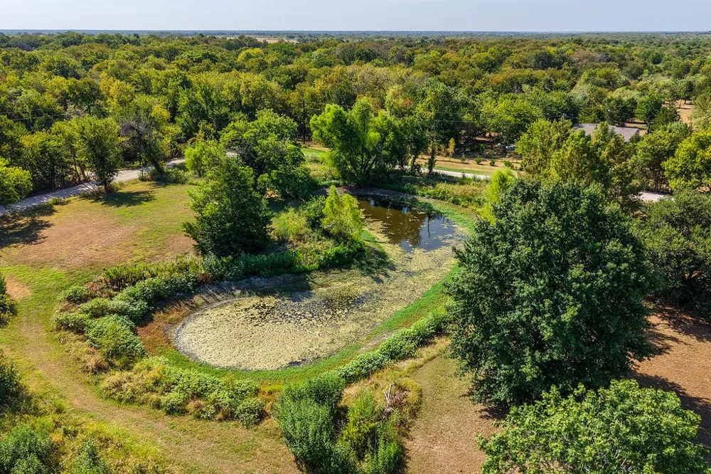 12706 County Road 4027 Kemp, TX 75143