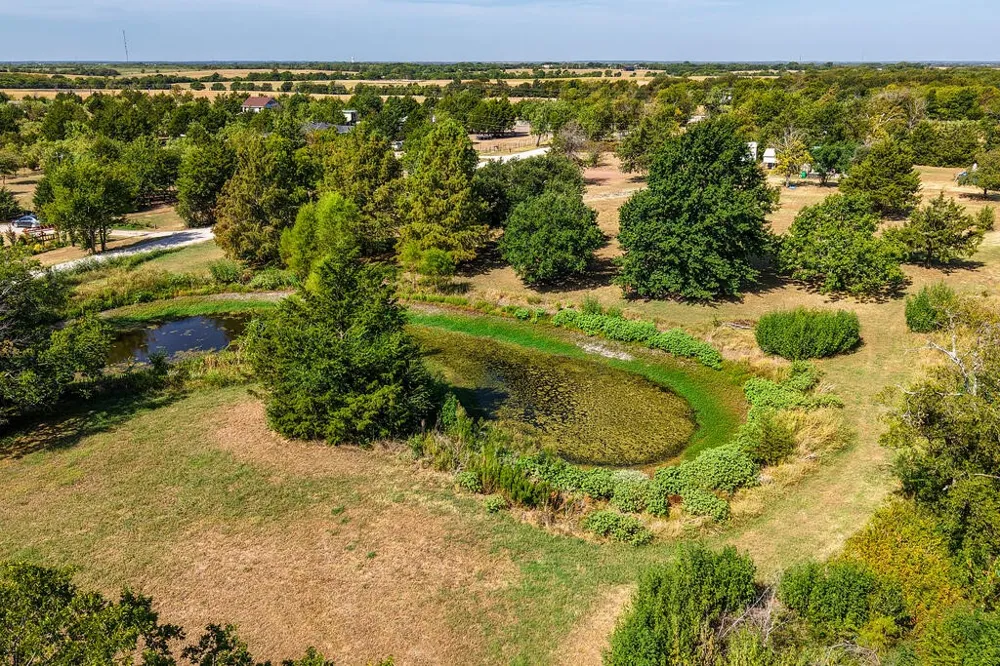 12706 County Road 4027 Kemp, TX 75143