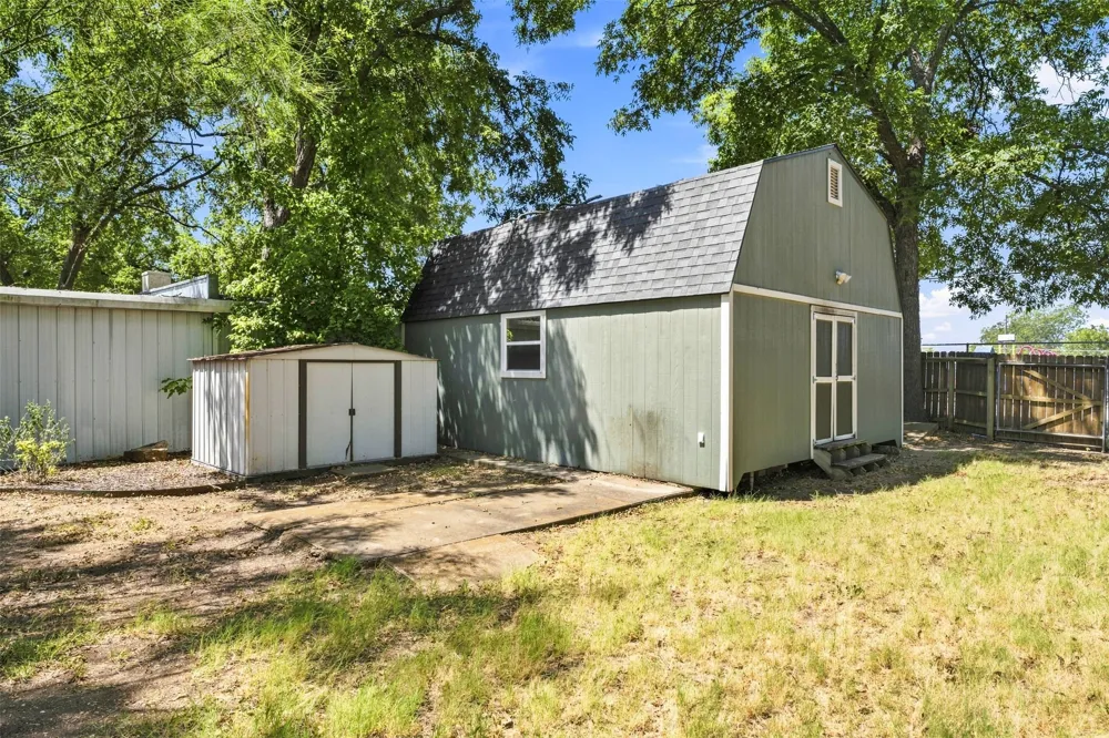 110 S Marable Street West, TX 76691