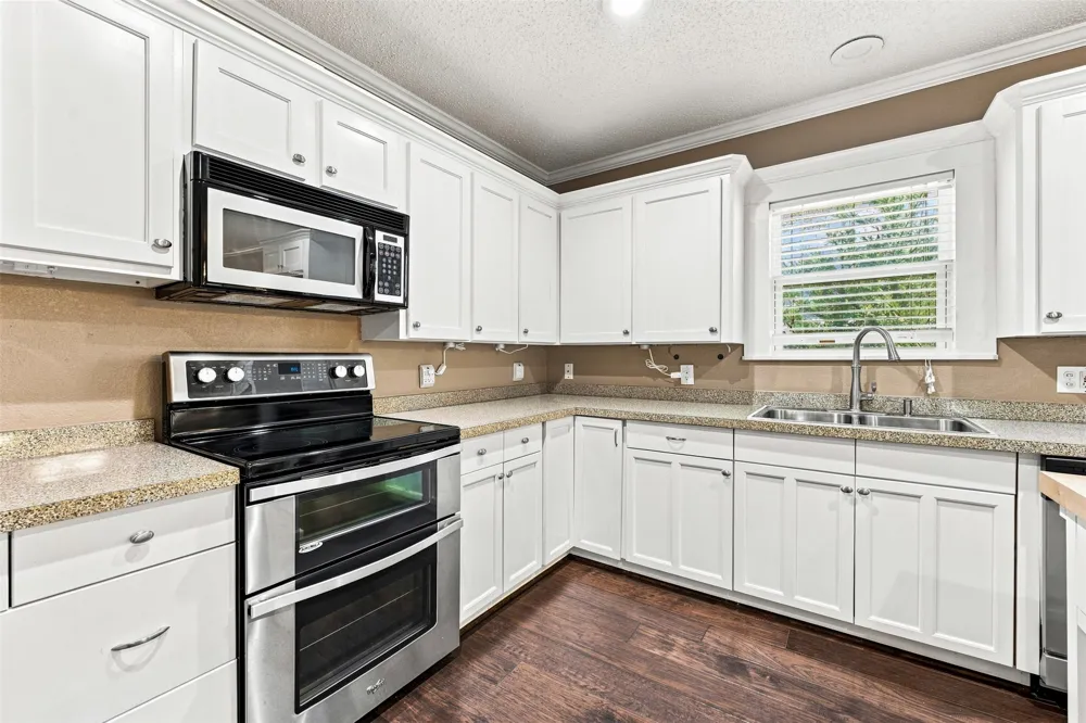 110 S Marable Street West, TX 76691