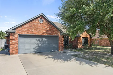 6905 Drew Court