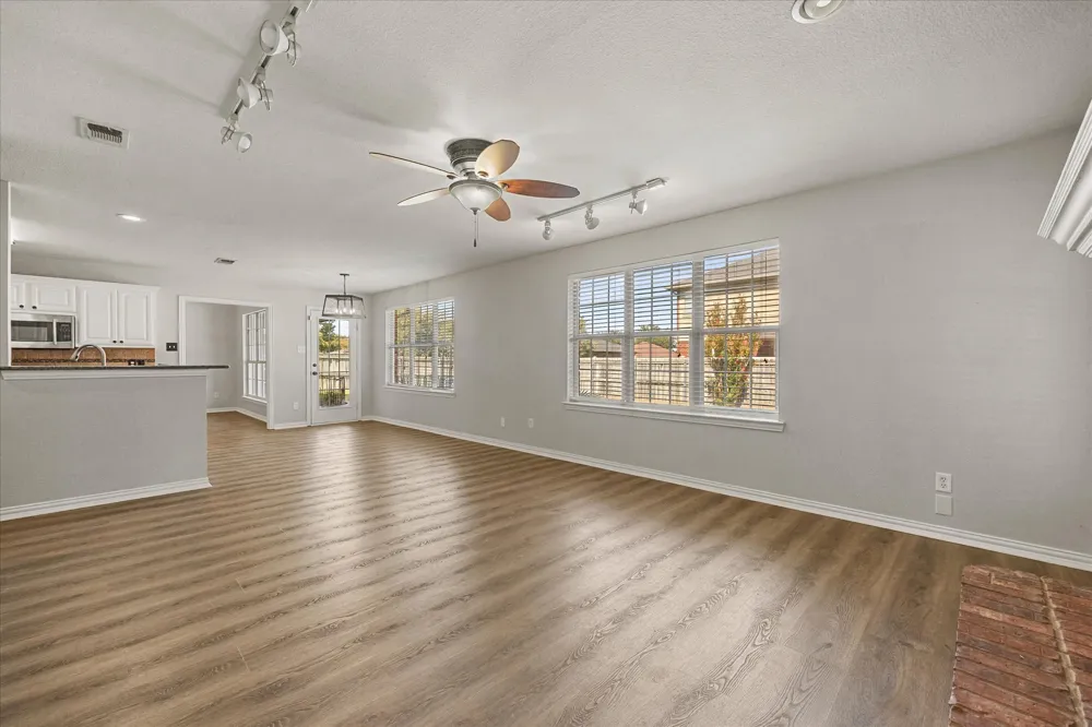6905 Drew Court Greenville, TX 75402
