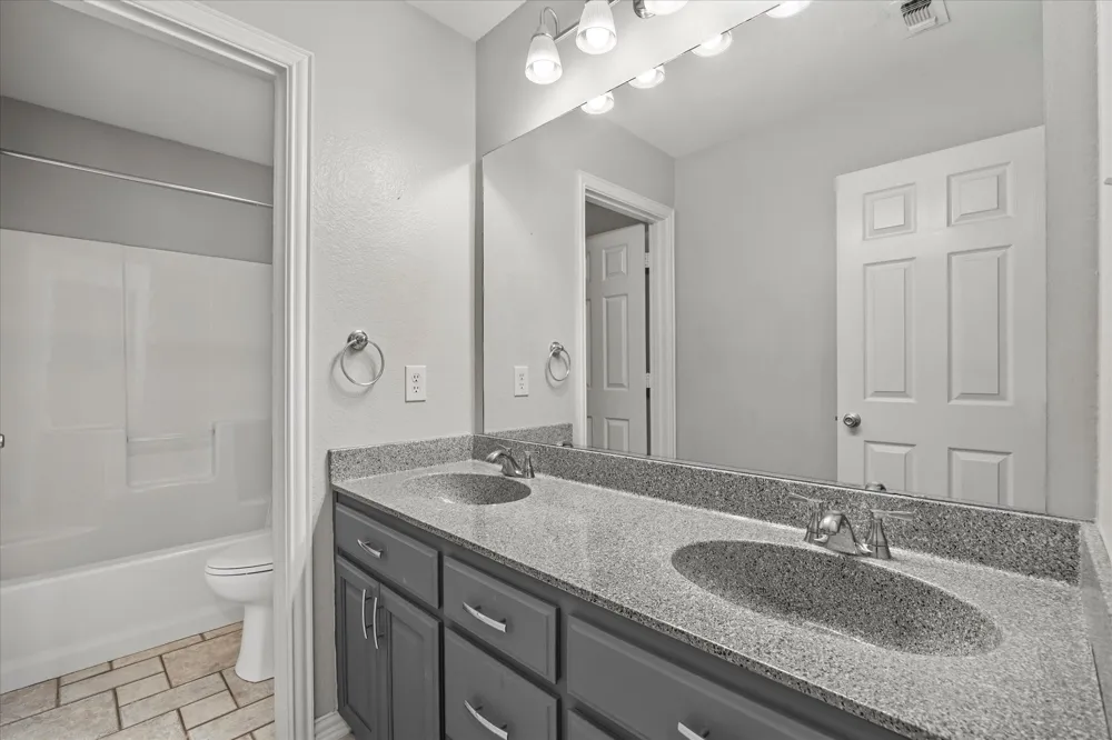 6905 Drew Court Greenville, TX 75402