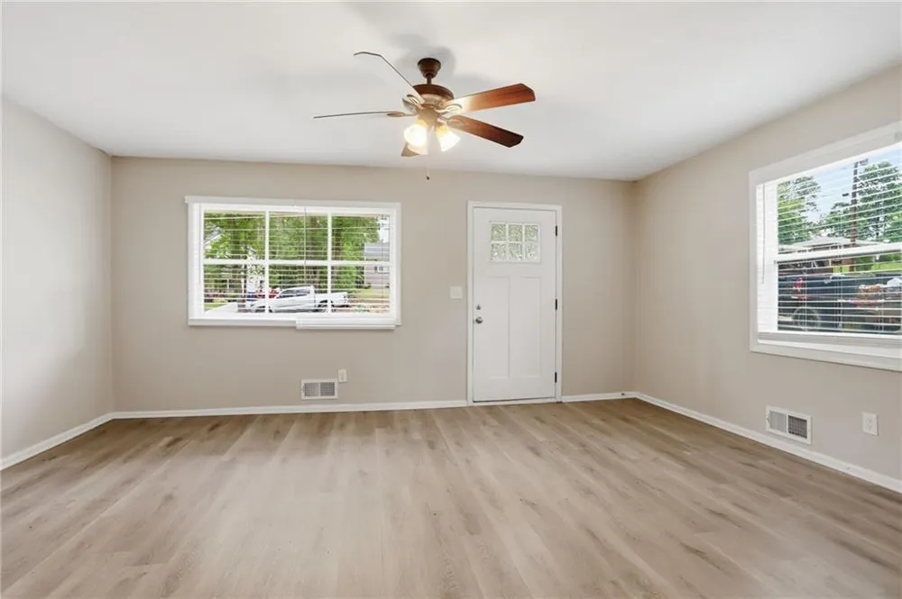 3681 Daisy Drive Decatur, GA 30032