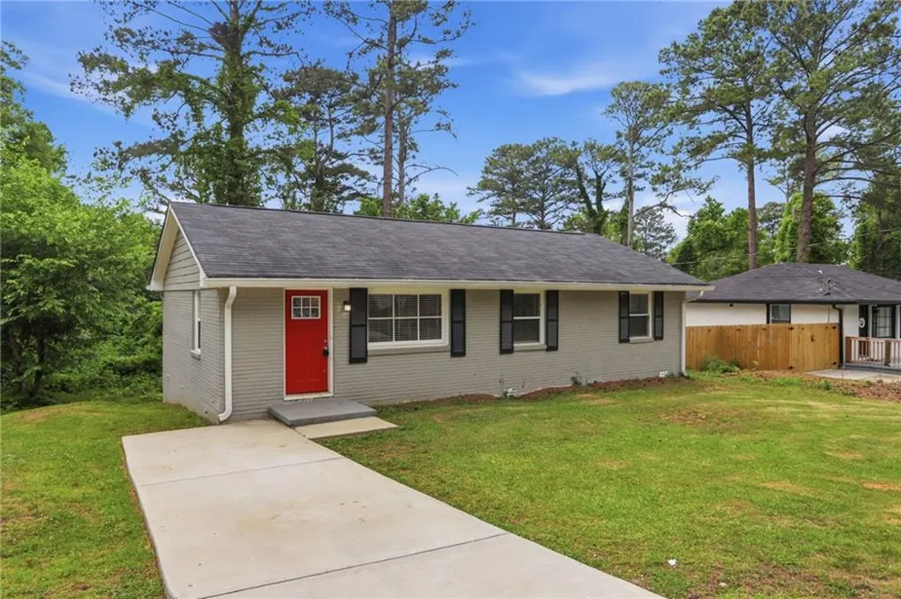3681 Daisy Drive Decatur, GA 30032