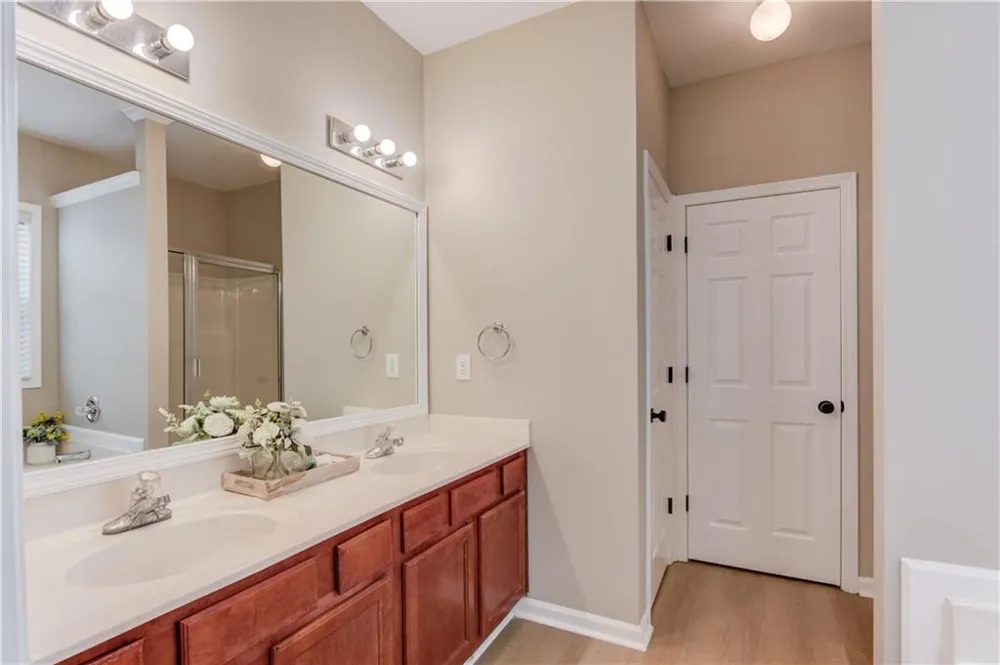 2128 Staunton Drive Duluth, GA 30096