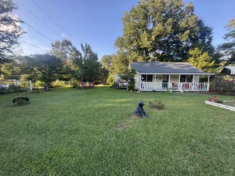 195 PINE VALLEY ROAD Hiram, GA 30141