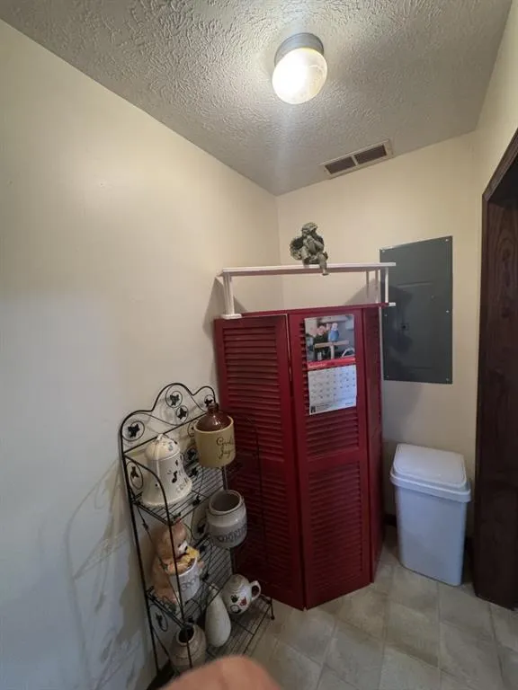 195 PINE VALLEY ROAD Hiram, GA 30141