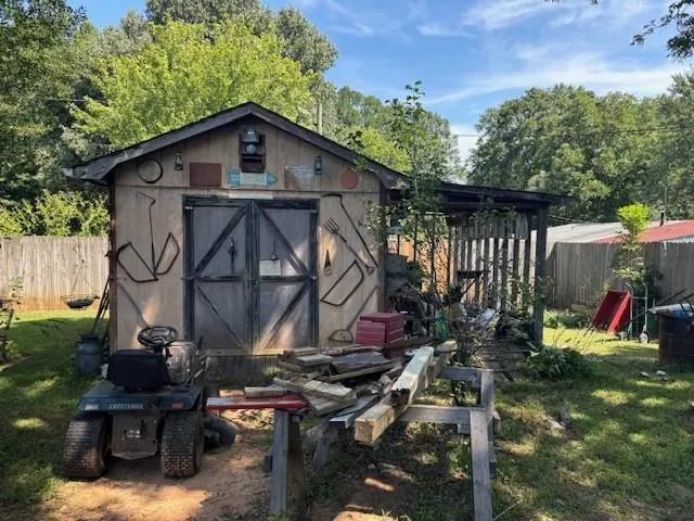 195 PINE VALLEY ROAD Hiram, GA 30141