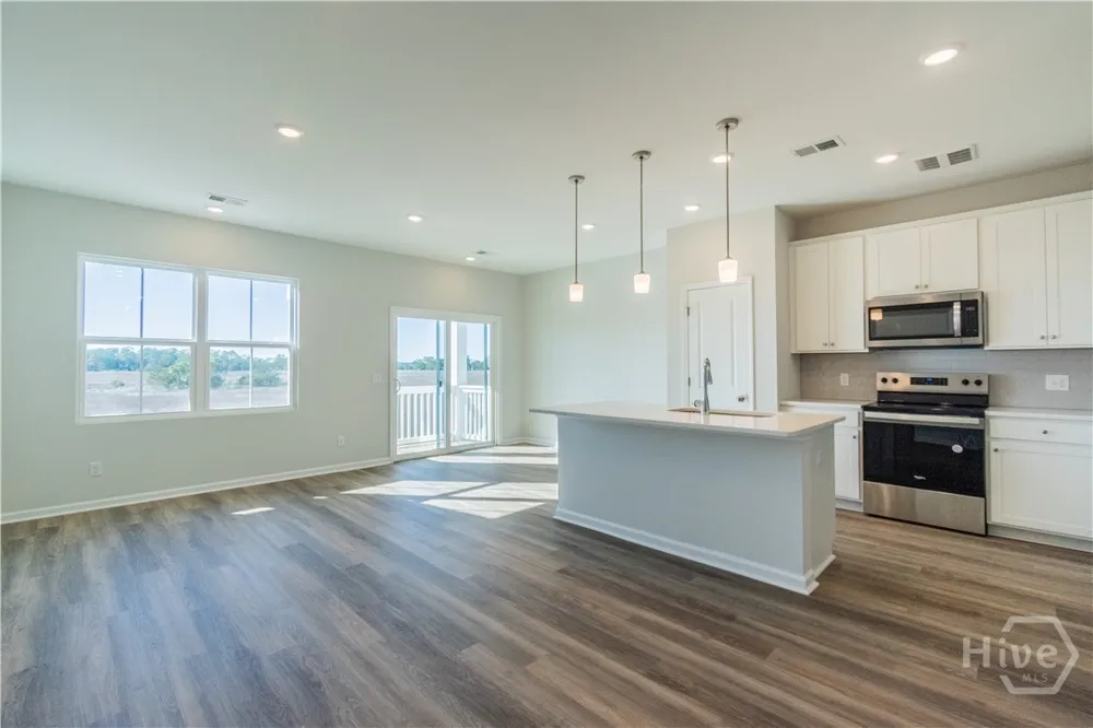 24 Hidden Pointe Drive Savannah, GA 31419
