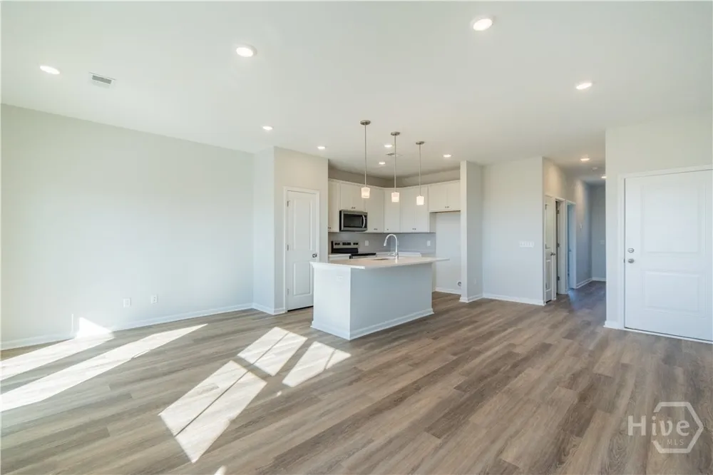 24 Hidden Pointe Drive Savannah, GA 31419