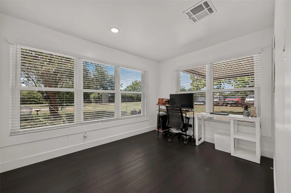 4703 Garvie Lane Brookshire, TX 77423