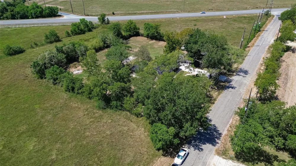 4703 Garvie Lane Brookshire, TX 77423
