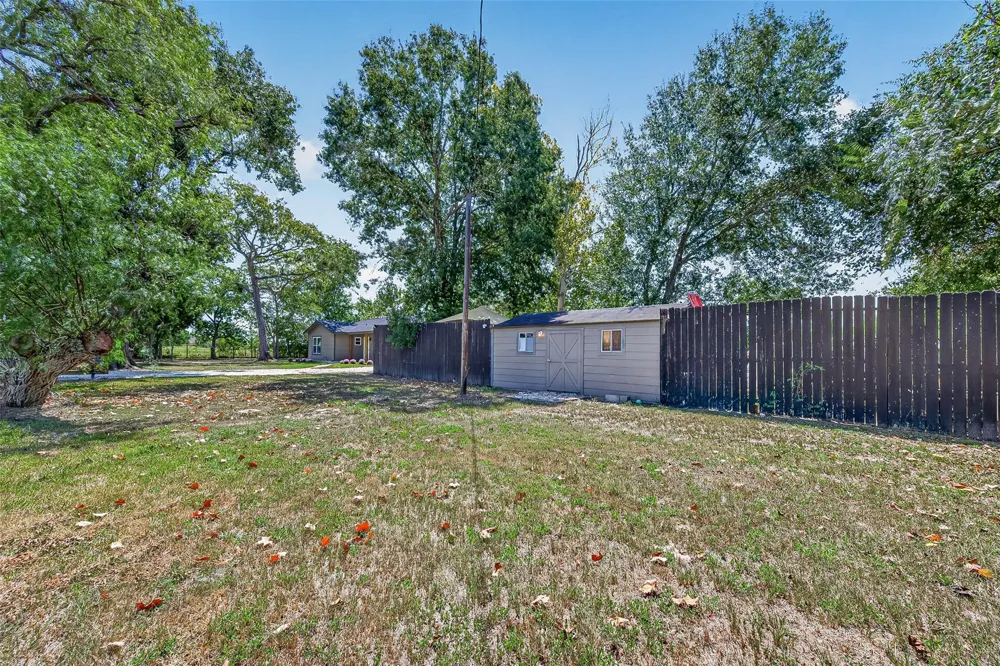 4703 Garvie Lane Brookshire, TX 77423