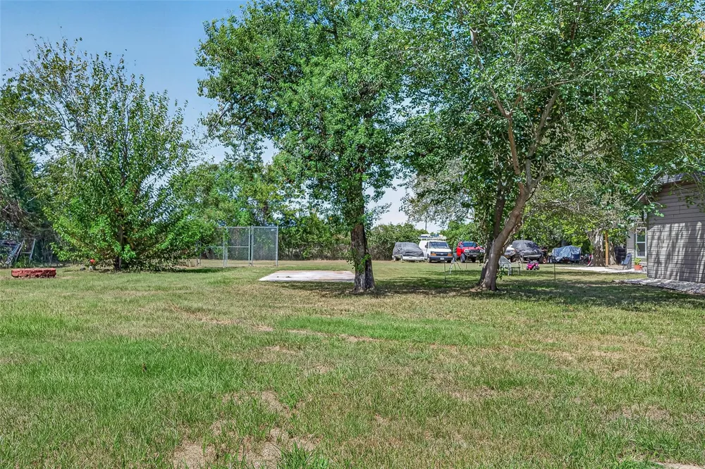 4703 Garvie Lane Brookshire, TX 77423
