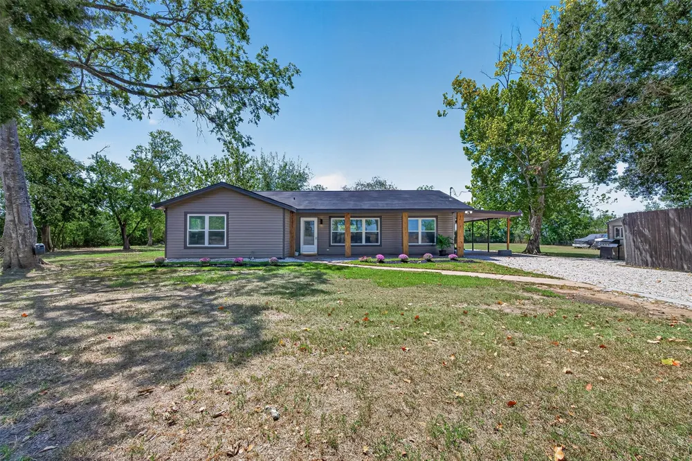 4703 Garvie Lane Brookshire, TX 77423