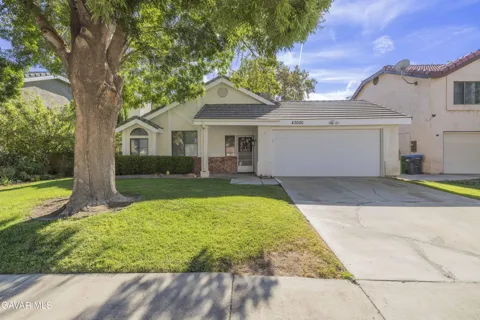 43000 Pearlwood Drive