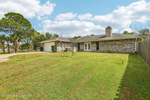 2460 Lacourt Lane