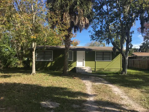 332 Palm Avenue