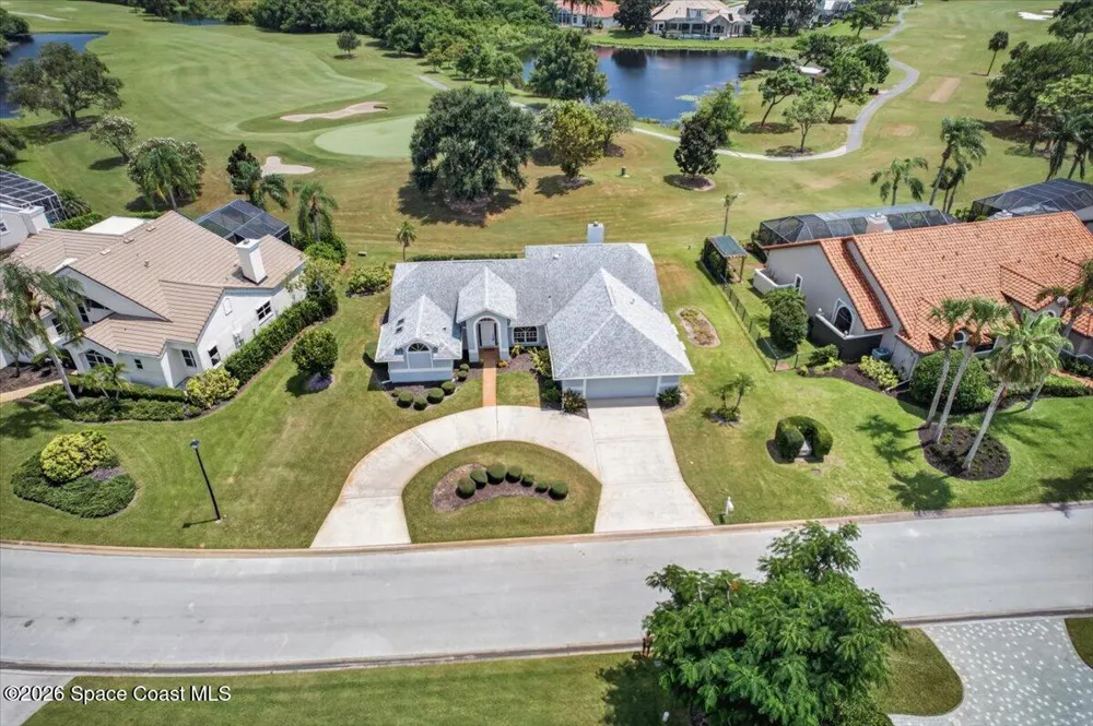 569 Spring Lake Drive Melbourne, FL 32940