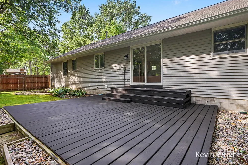 1802 Duchess Court Muskegon, MI 49445