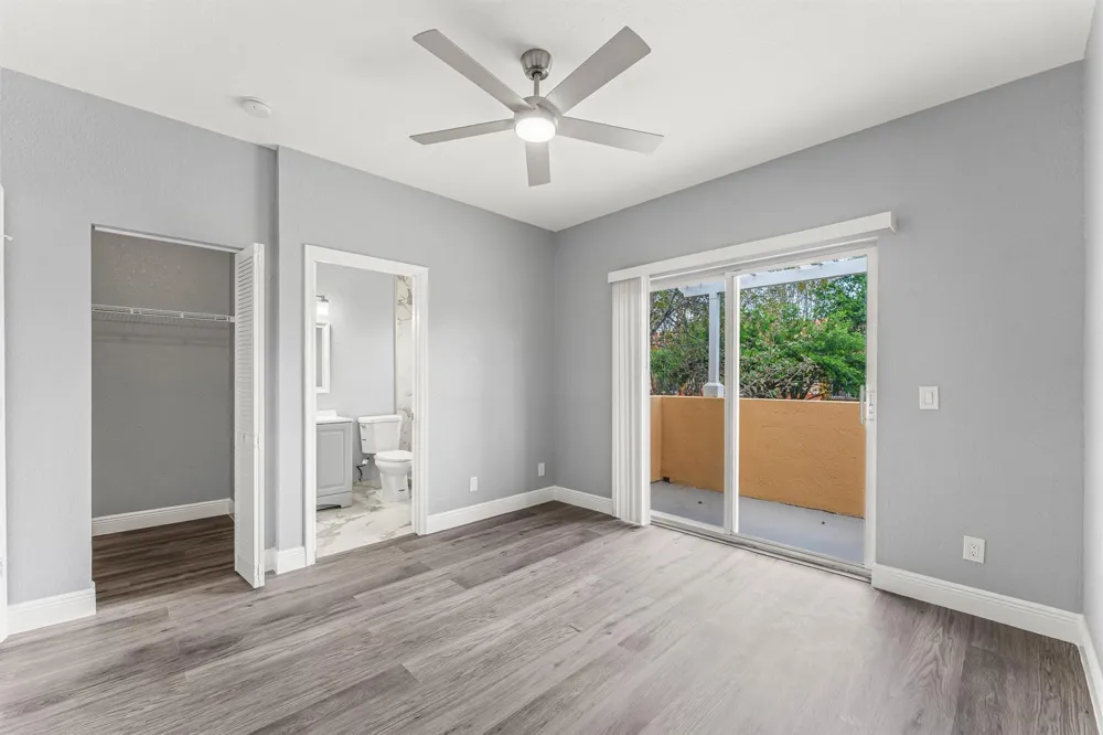 205 S Santa Catalina Circle #205 North Lauderdale, FL 33068