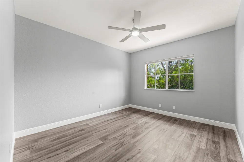 205 S Santa Catalina Circle #205 North Lauderdale, FL 33068