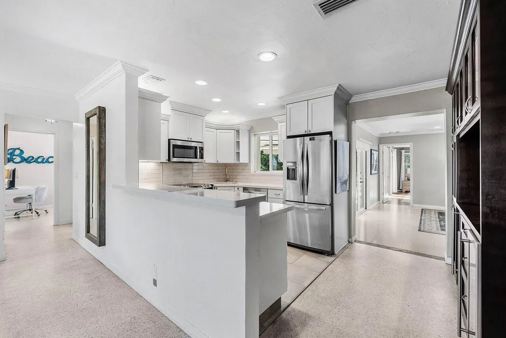 124 Bonnie Briar Lane Delray Beach, FL 33444