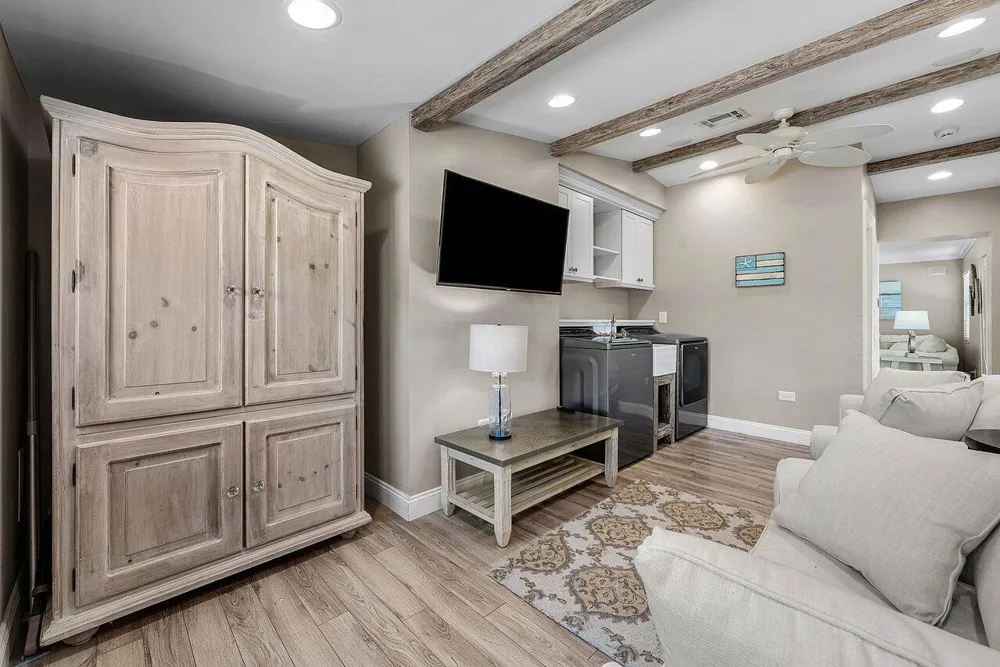 124 Bonnie Briar Lane Delray Beach, FL 33444