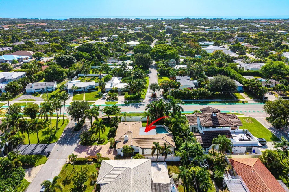 124 Bonnie Briar Lane Delray Beach, FL 33444