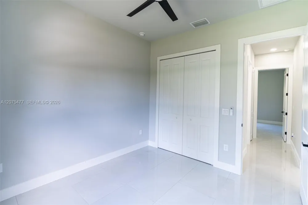 1015 E BAGGET ST Lehigh Acres, FL 33974