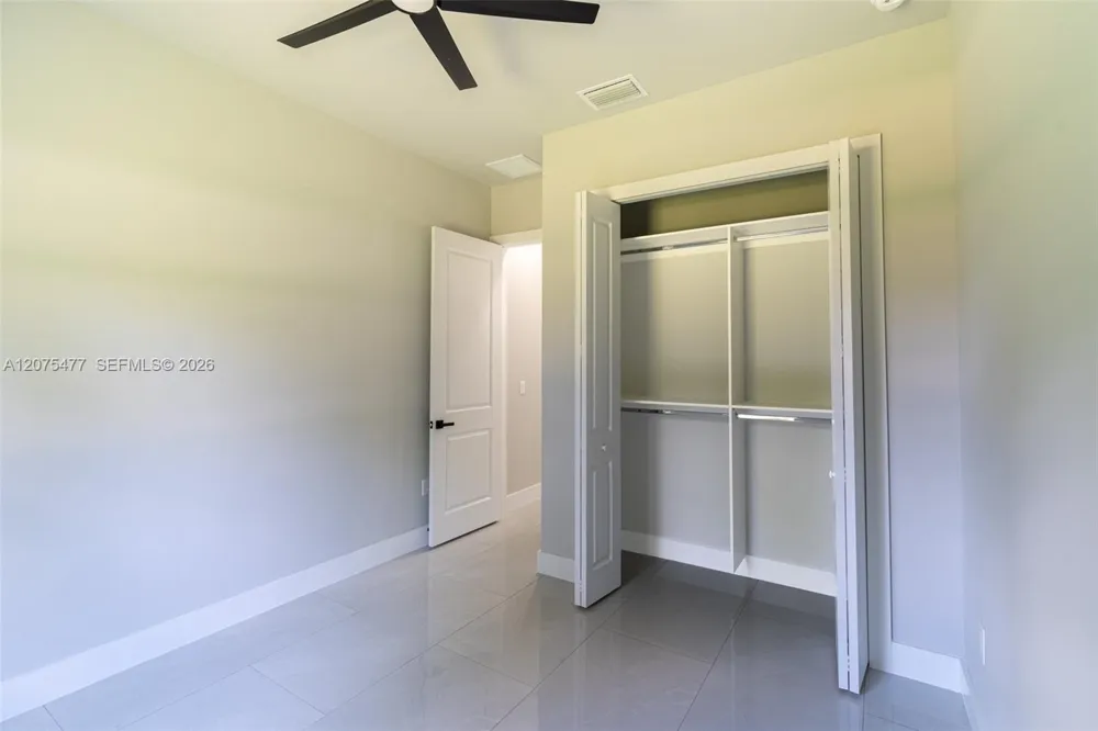 1015 E BAGGET ST Lehigh Acres, FL 33974