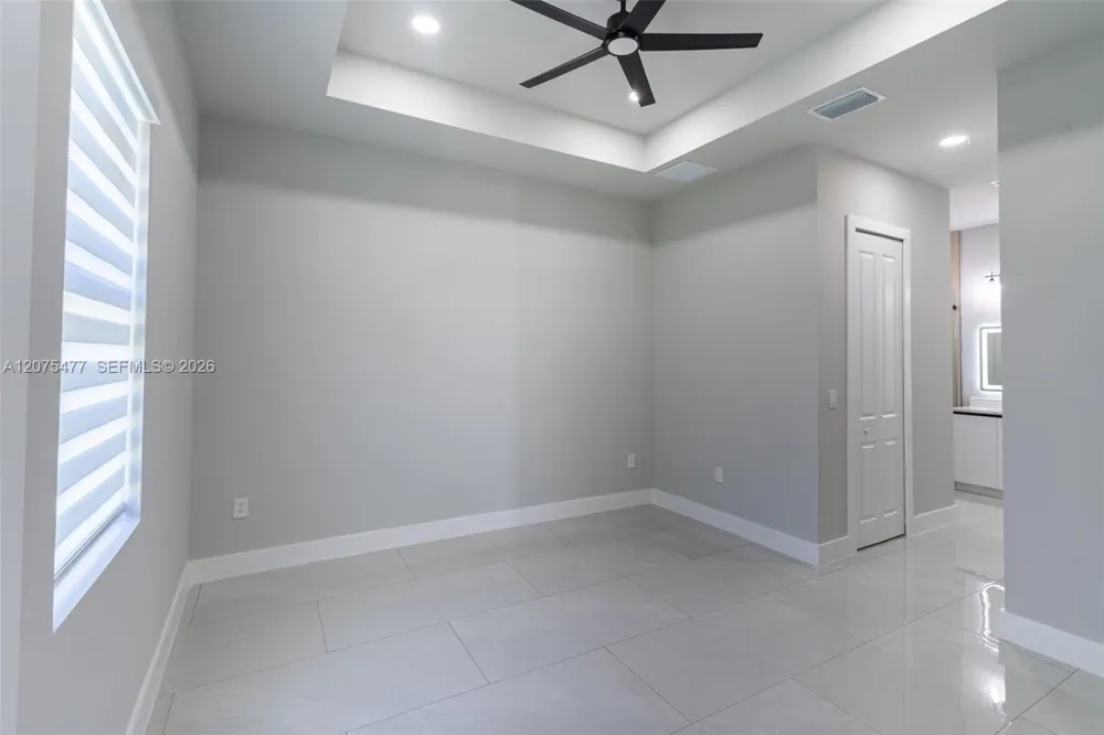 1015 E BAGGET ST Lehigh Acres, FL 33974