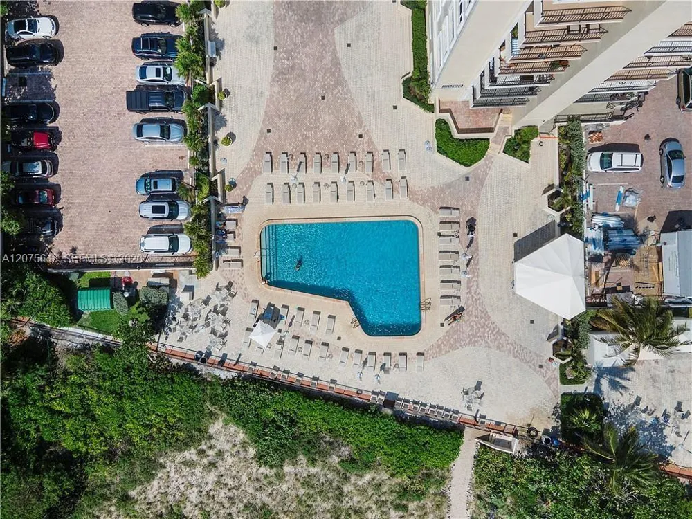 1900 S Ocean Blvd #14L Lauderdale By The Sea, FL 33062