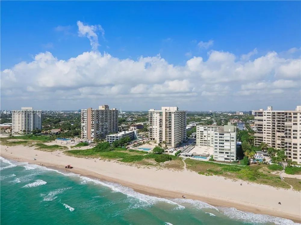 1900 S Ocean Blvd #14L Lauderdale By The Sea, FL 33062