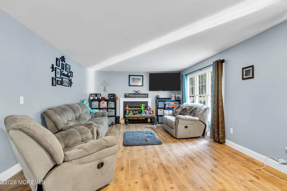 751 Railroad Avenue Little Egg Harbor, NJ 08087