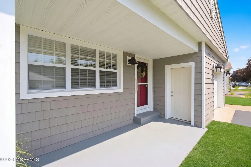 4 Doral Drive Toms River, NJ 08757