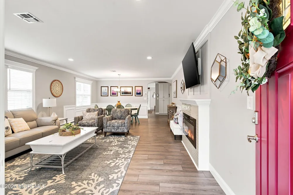 4 Doral Drive Toms River, NJ 08757