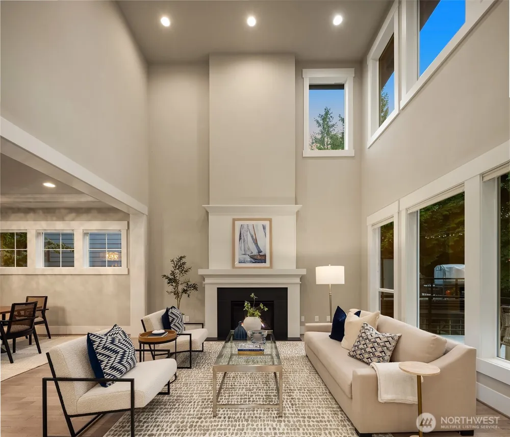 2227 77th Avenue SE Mercer Island, WA 98040