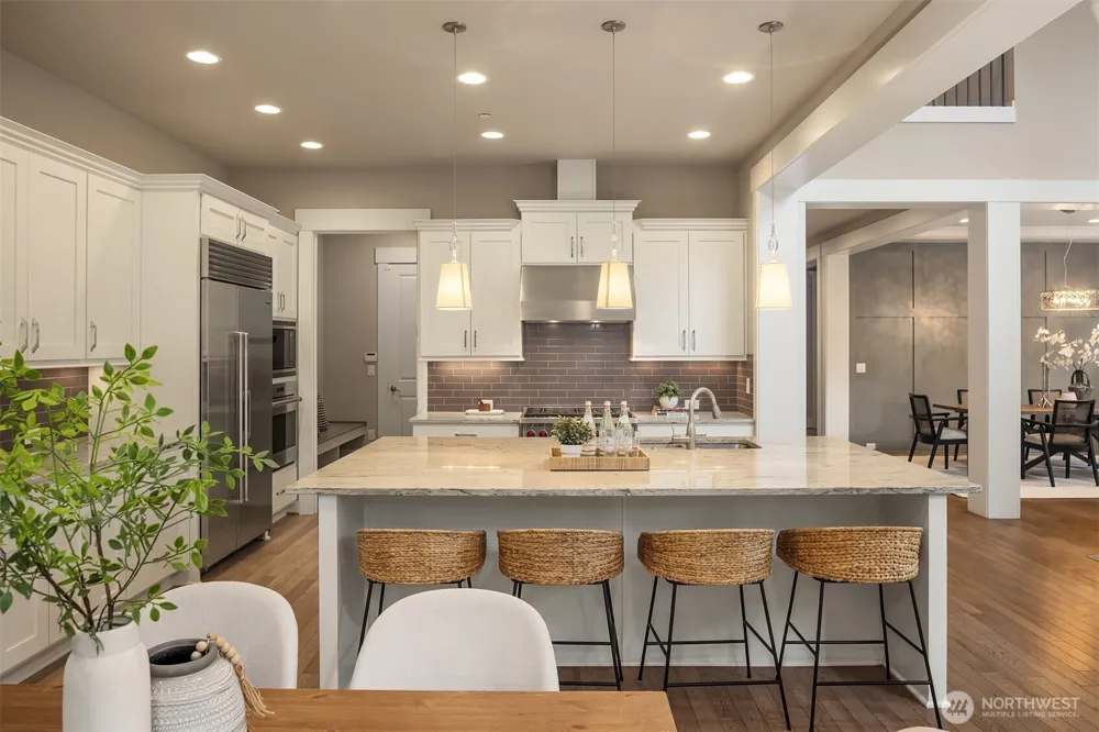 2227 77th Avenue SE Mercer Island, WA 98040