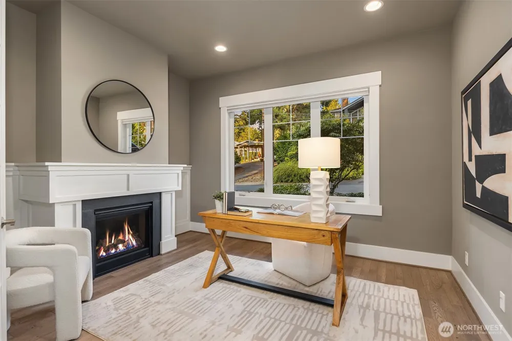 2227 77th Avenue SE Mercer Island, WA 98040
