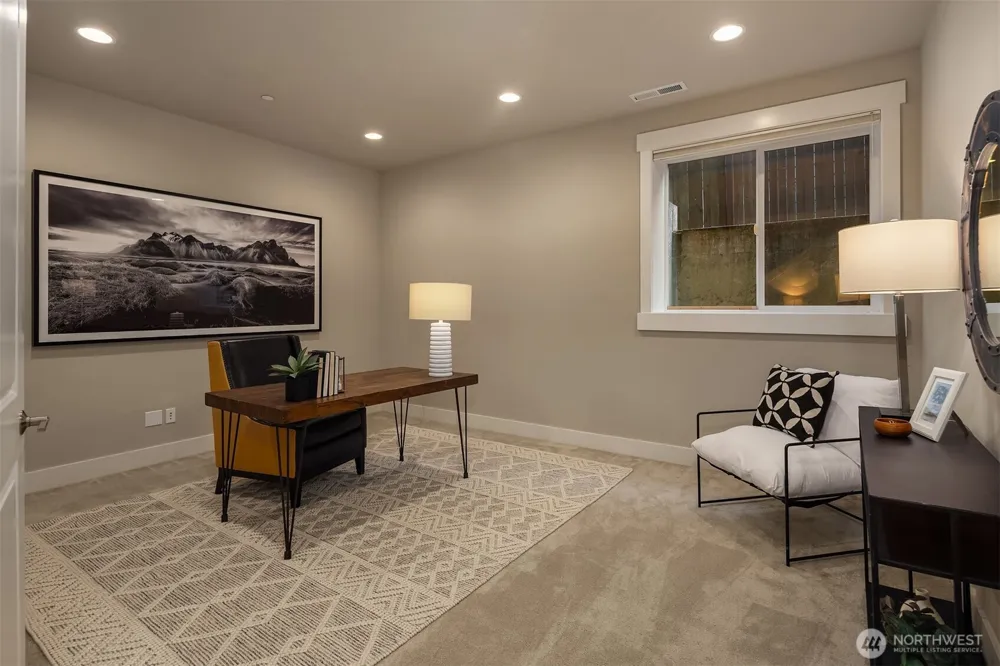 2227 77th Avenue SE Mercer Island, WA 98040
