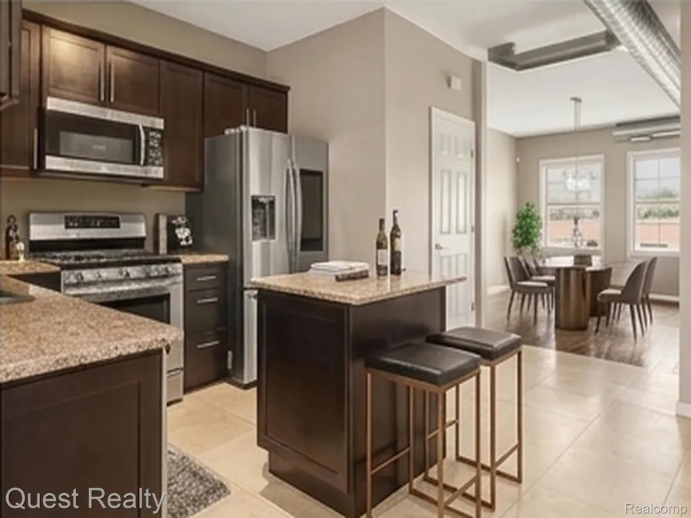 218 Mill Street Rochester City, MI 48307