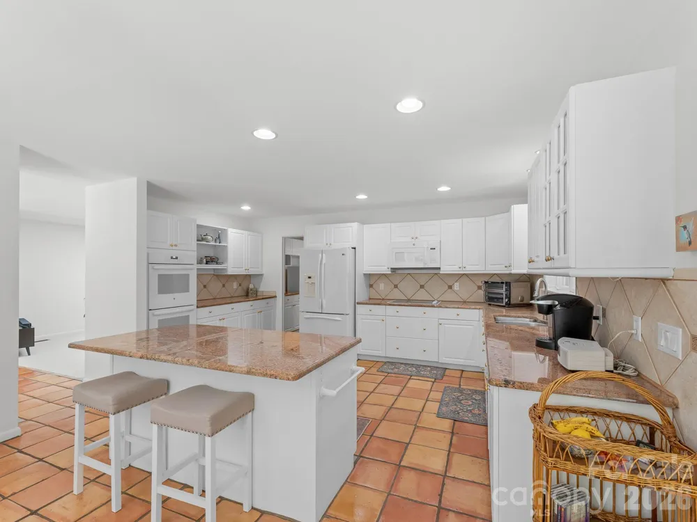 5 Jackson Grove S Landrum, SC 29356