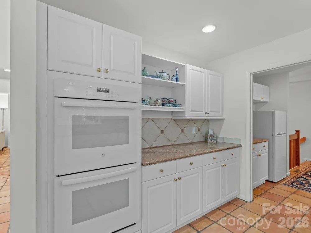 5 Jackson Grove S Landrum, SC 29356