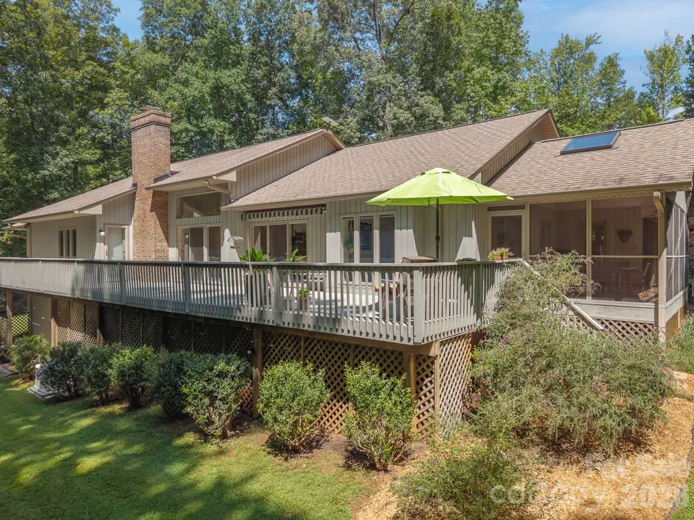 5 Jackson Grove S Landrum, SC 29356