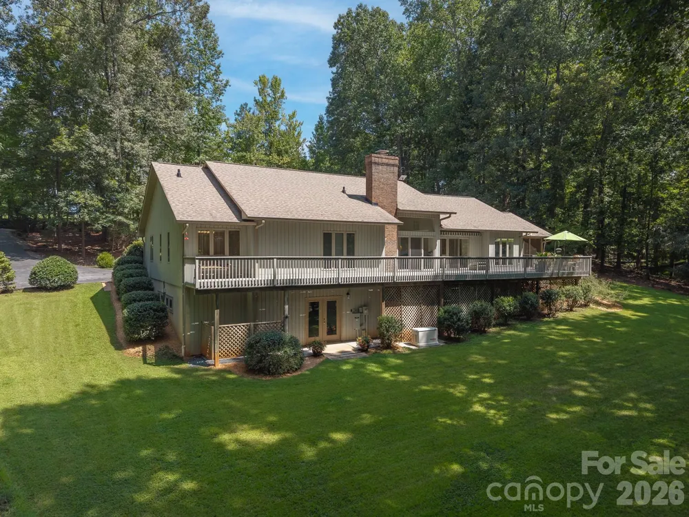 5 Jackson Grove S Landrum, SC 29356